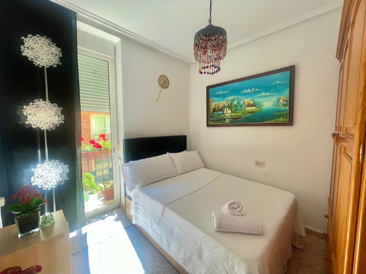 Privada En Piso Compartido Quarto em Acomodações Particulares *