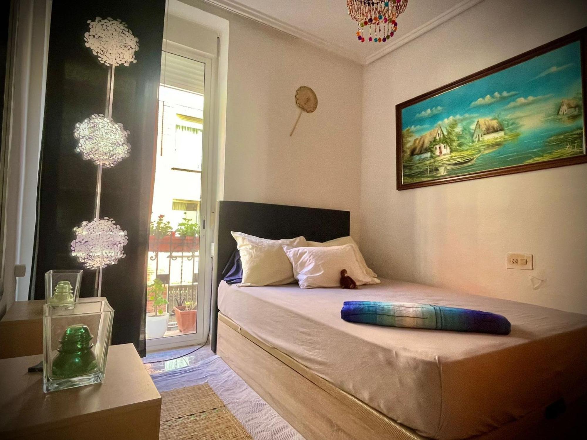 Quarto em Acomodações Particulares Privada En Piso Compartido *